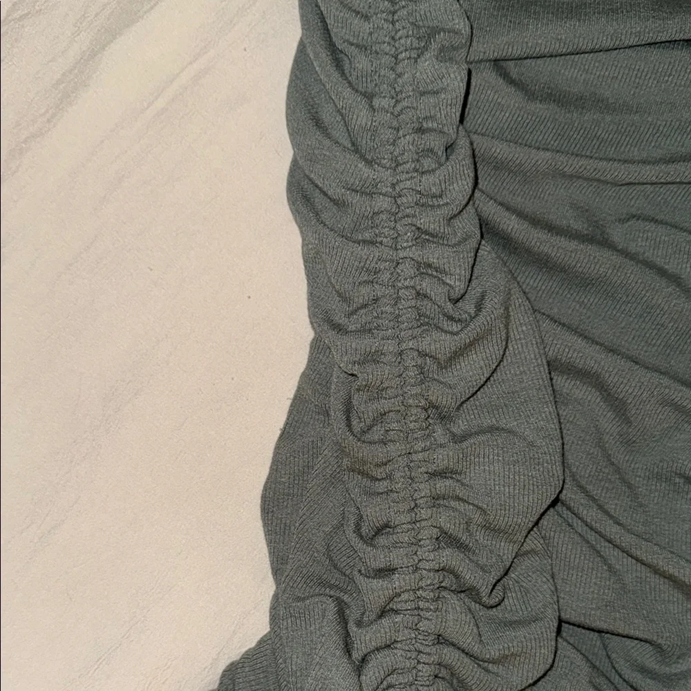 Reposhing- hello Molly ribbed tie side tank dress - Picture 5 of 6